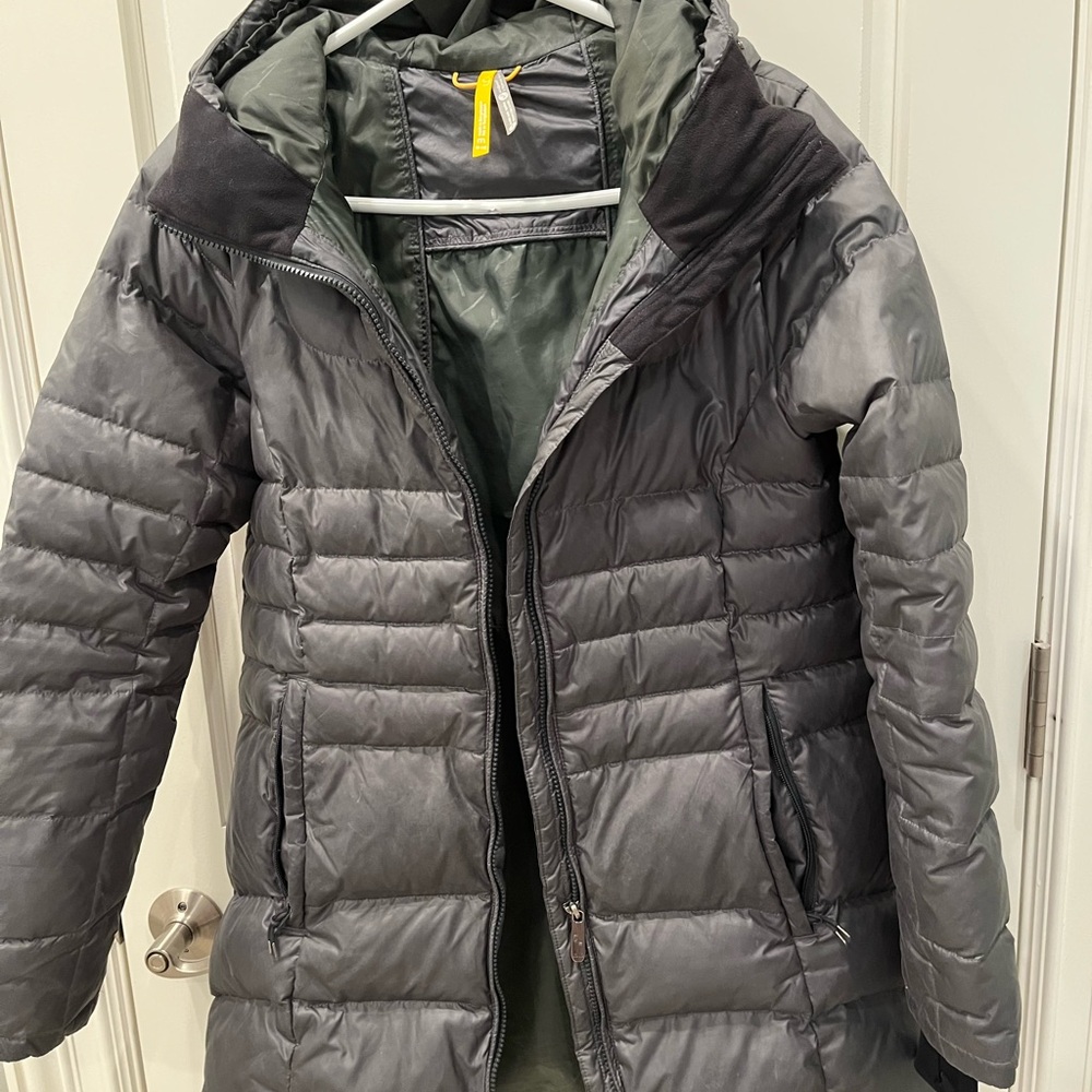 Chic Gray Quilted Jacket